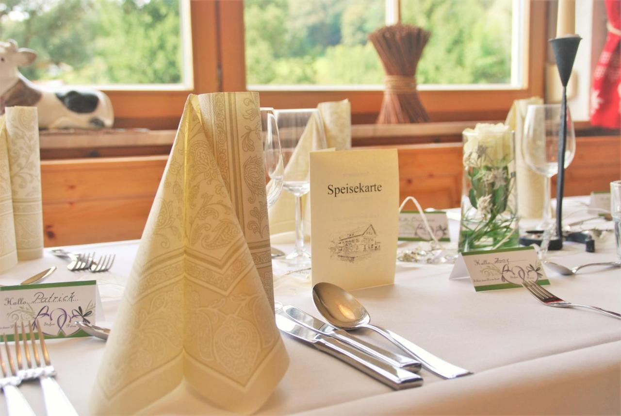 Traditions-Gasthaus Bayrischer Hof Leutkirch im Allgäu Exteriér fotografie